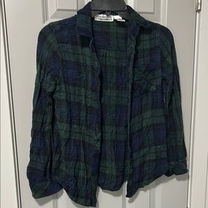 New direction Plaid Button-Up Shirt in Green and Blue